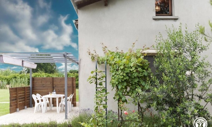Montrevel-en-Bresse Casa | Chez Christiane et François
