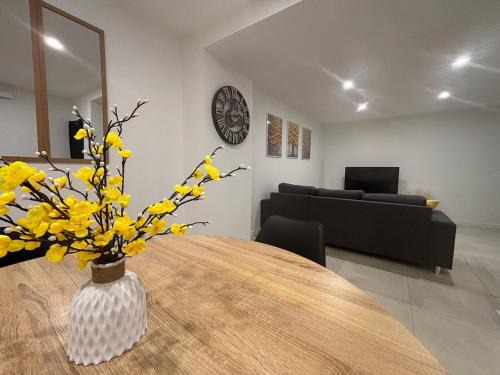 Bizanet Apartamento | Chez Cricri, modern accommodation