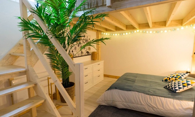 Republique Apartamento | ★ ★ ★ ★ Chez Helder | Vichy center | free parking