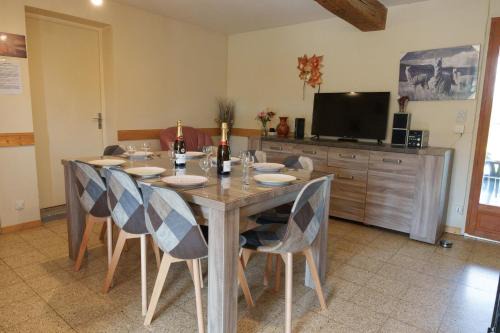 Savigny-Poil-Fol Casa | chez les tontons