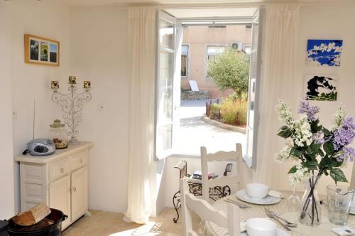 Olonzac Casa | Chez LuLu Holiday Home