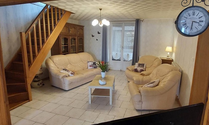 Eteignieres Casa | CHEZ MARCELLE - ETEIGNIERES