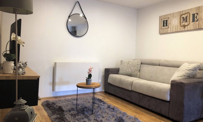 Sainte-Croix-en-Plaine Apartamento | "Chez Mathilde" Triplex amueblado turismo clasificado 2 estrellas