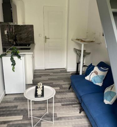 La Celle-sous-Gouzon Apartamento | Chez Nenette & Didi Cozy Independent Duplex