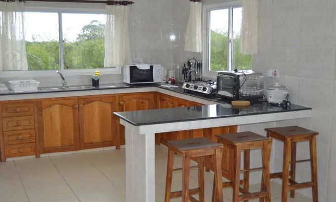 Mahe Island Casa | Chez Payet Guesthouse