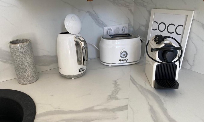Carnot Apartamento | Chez Sarah charming apartment for congresses and holidays LIVE IN CANNES