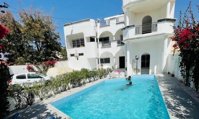 Rufisque Casa | Chez Tallas