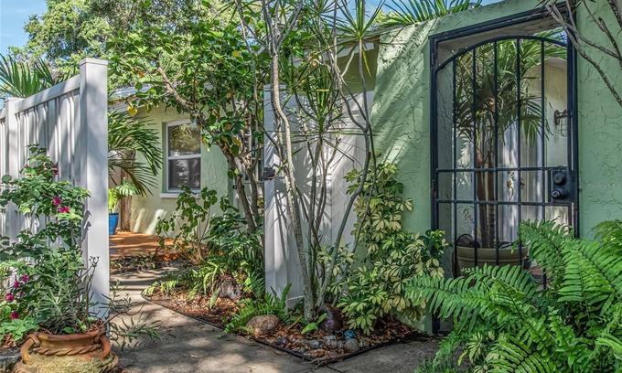 Dunedin Apartamento | Chic 1-bedroom apartment with AC, WiFi in awesome Dunedin