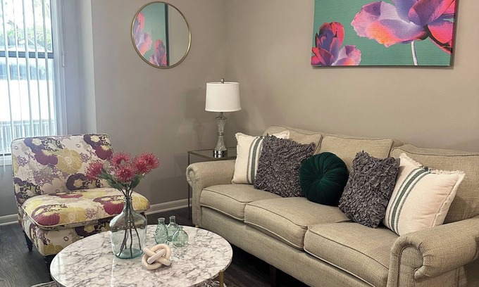 Legacy Park Apartamento | Chic 1-bedroom corporate apartment in lovely Plano with fitness room, AC