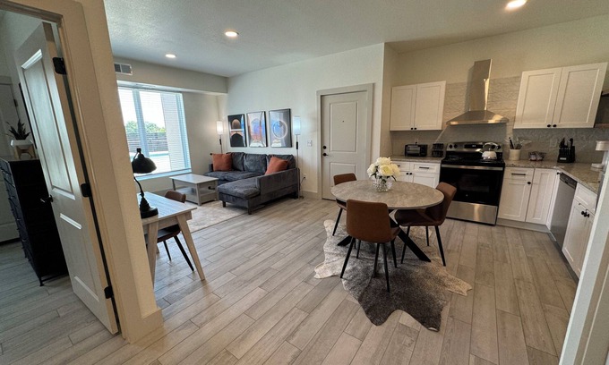 Wichita Apartamento | Chic 1-bedroom with fitness room, WiFi in fabulous Wichita