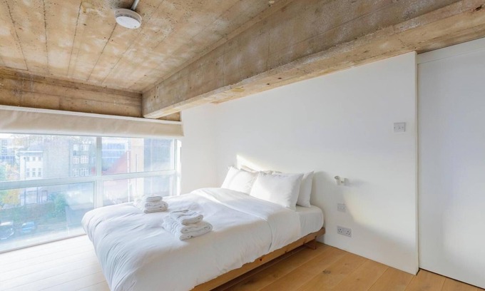 Victoria Apartamento | Chic 1BD Warehouse Conversion, Hackney