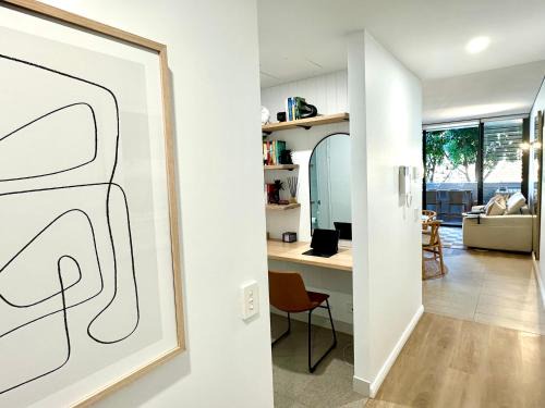 Randwick Apartamento | Chic 1BR Walk to Coogee Sands & Hospital