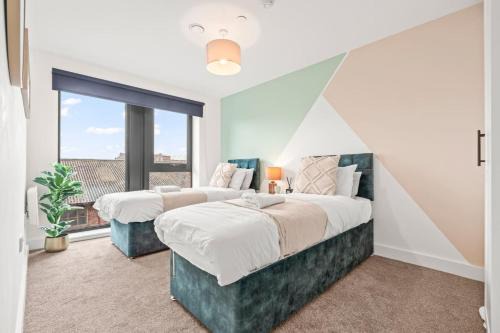 Vauxhall Apartamento | Chic 2-Bed City Centre Apartment, Family-Friendly with Parking & Wi-Fi, Accommodates 4