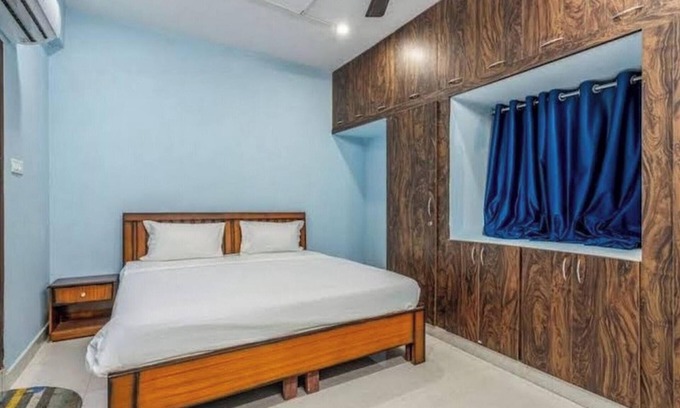 Kukatpally Housing Board Colony Apartamento | Chic 2-bedroom apartment with AC, WiFi in fabulous Hyderabad