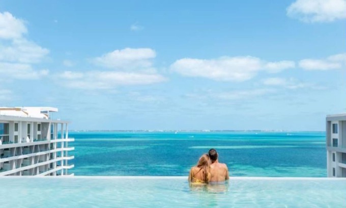 Centro de Cancún Complejo | Chic 2-bedroom resort with AC, fitness room, WiFi in awesome Cancún