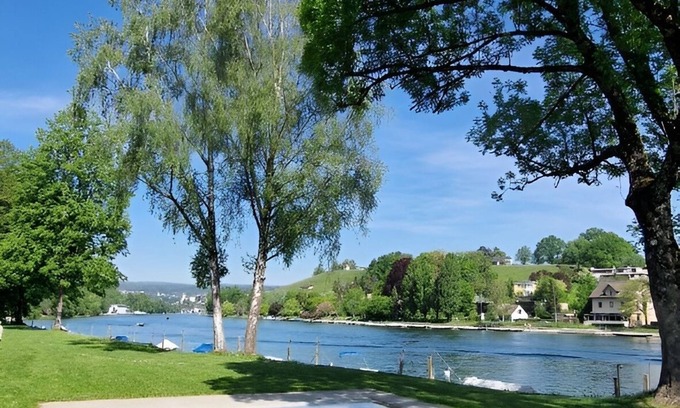Andelfingen District Apartamento | Chic 3 room apartment near the Rhine, S-Bahn and much more