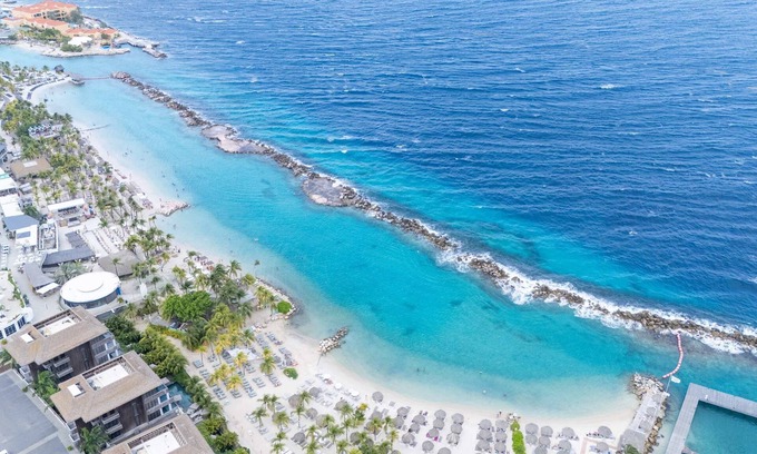Marie Pampoen Apartamento | Chic 3BR Apartment Mambo Beach Area Stay
