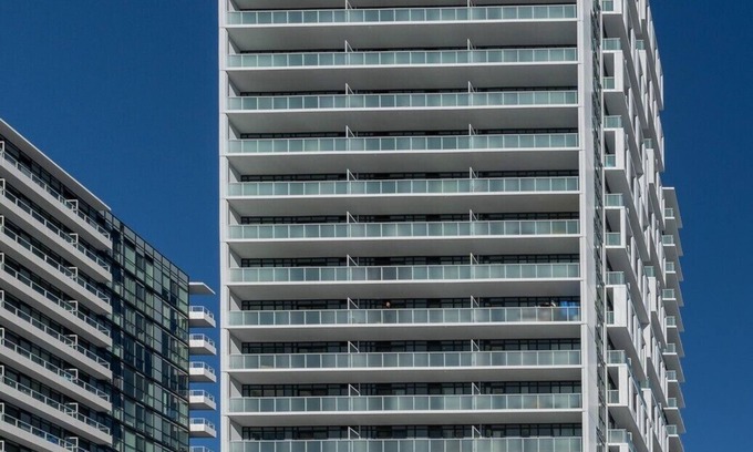 The Peanut Condominio | Chic and Cozy 2 Bedroom Condo: Your Perfect Getaway Awaits!.
