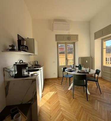 Intra Apartamento | Chic Brand New Apartment at Palazzo Giuliani in Verbania