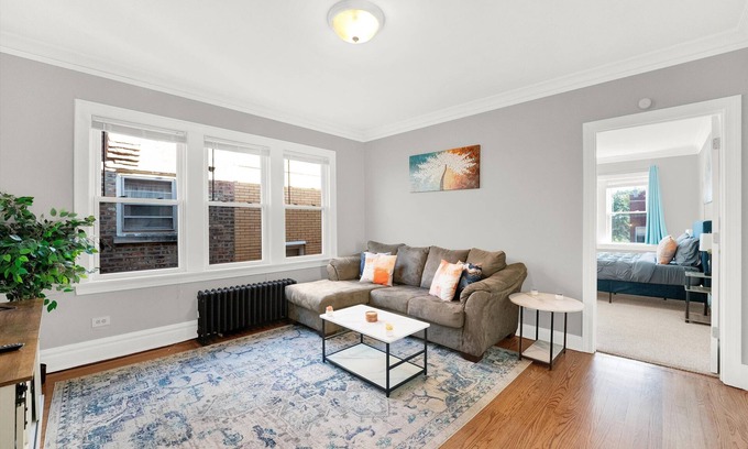 Berwyn Apartamento | Chic & Cozy near ORD>MDW>DT>HOSP