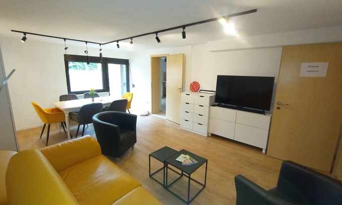 Alsheim Apartamento | Chic dog-friendly apartment