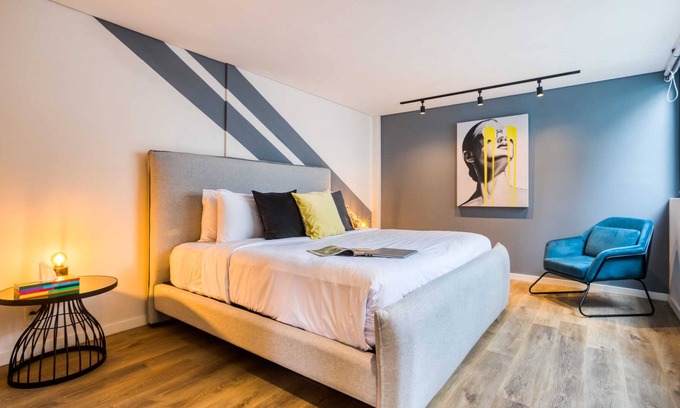 Granada Apartamento | Chic & Fancy 3BR Apt |Gym+B/Center+2 Wonderful Rooftops
