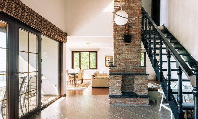 Derbent Apartamento | Chic Flat w Terrace, Garden, Fireplace in Nature