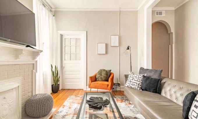 Danville Apartamento | Chic Haven: 2b/1bath in the Heart of Danville