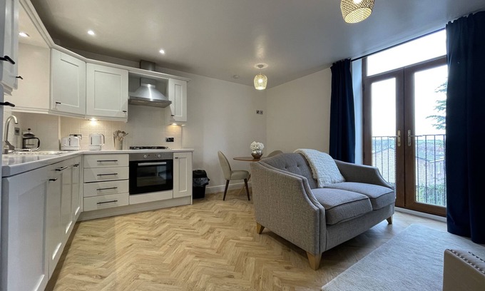 Barnsley Apartamento | Chic Haven in Barnsley