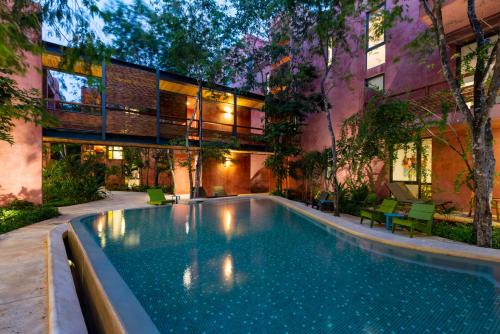 Barrio Zama Apartamento | Chic Jungle 2 BR Condo by Happy Address