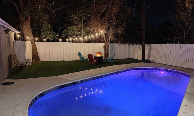 Encino Casa | *Chic Lux New Build w/ Htd Pool, Firepit, BBQ*