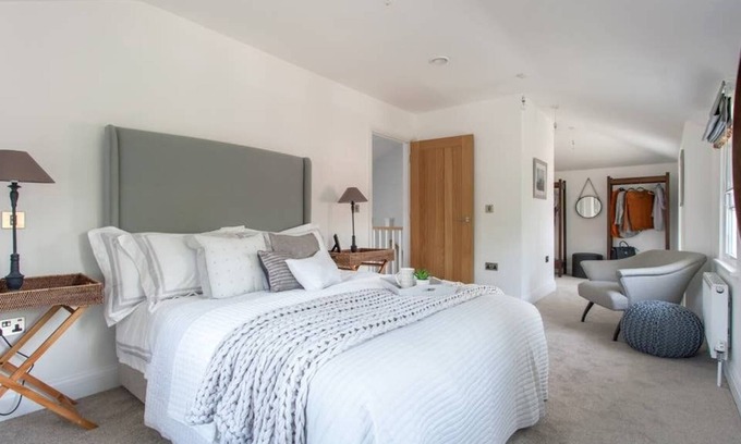 Marlow Casa | Chic & Luxurious 4 Bedroom House