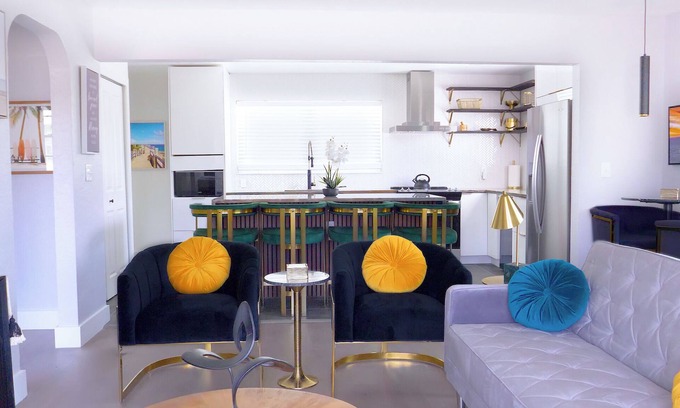Smith's Memento Casa | Chic Mini Boutique Hotel Unit 3 at THE BELLA by EVRH