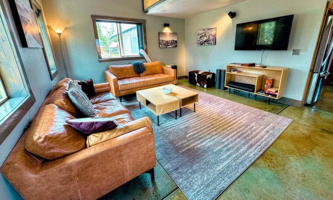 Driggs Casa | Chic Mountain Home in Driggs, Near Grand Targhee w/Hot Tub