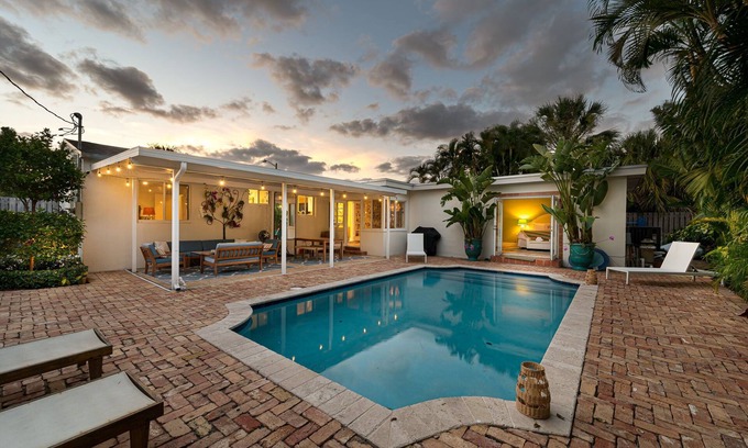 Southside Casa | Chic Pied-à-Terre + Private Pool in WPB