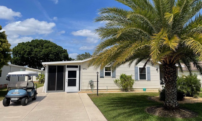 Del Mar Casa | Chic Rental w/Golf Cart & Modern Amenities in a Prime Location!