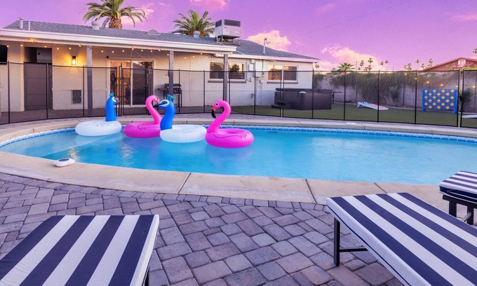 New Papago Parkway Casa | Chic Scottsdale Escape with Pool