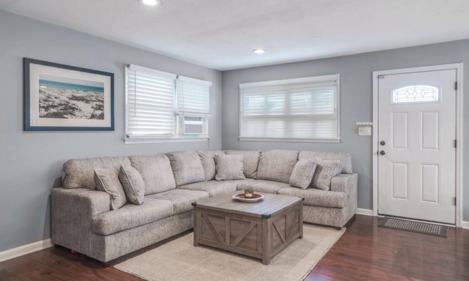 Amityville Apartamento | Chic Studio Apartment, with WiFi in welcoming Amityville