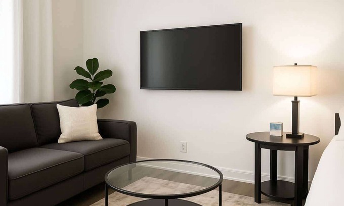 East Hyde Park Apartamento | Chic Studio in Historic Hyde Park – Walk to Campus