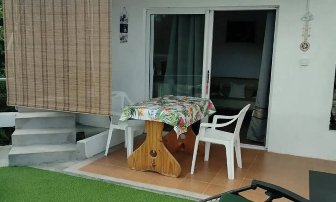 Saint Felix Apartamento | Chic studio with WiFi and AC in superb Bel Ombre