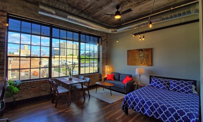Midtown Hotel | Chic Ultramodern Studio Loft w/ Designer Features