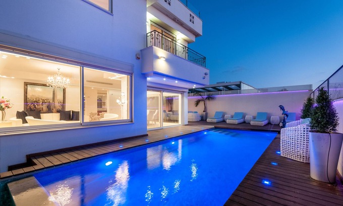 Herzliya Pituach Villa | Chic Villa cerca de la playa