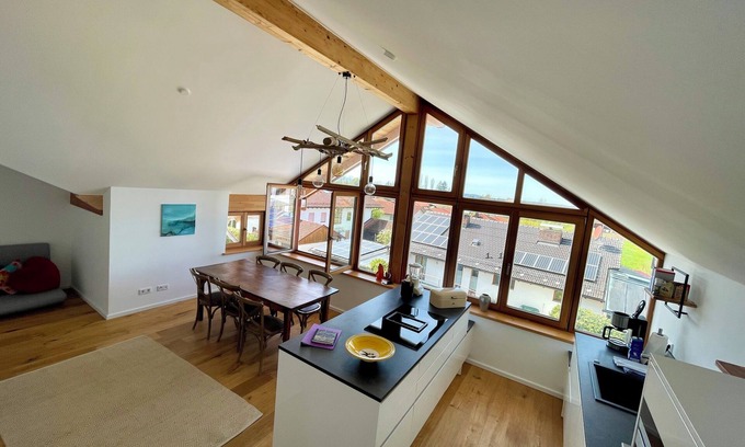 Chieming Apartamento | Chiemsee Living Ferienwohnung Traumblick