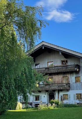 Bernau am Chiemsee Apartamento | ChiemseeRefugium - Ferienwohnung Berg