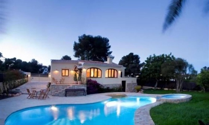 Panorama Villa | ¡La favorita de los niños! Soleada villa con capacidad para 6 personas en Javea