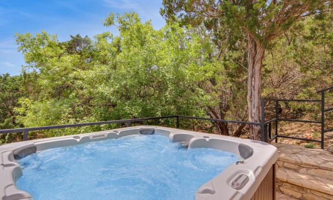 Wimberley Casa | Chili Pepper Falls