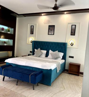 DLF Phase 3 Cama Y Desayuno | Chill Place - The Nest