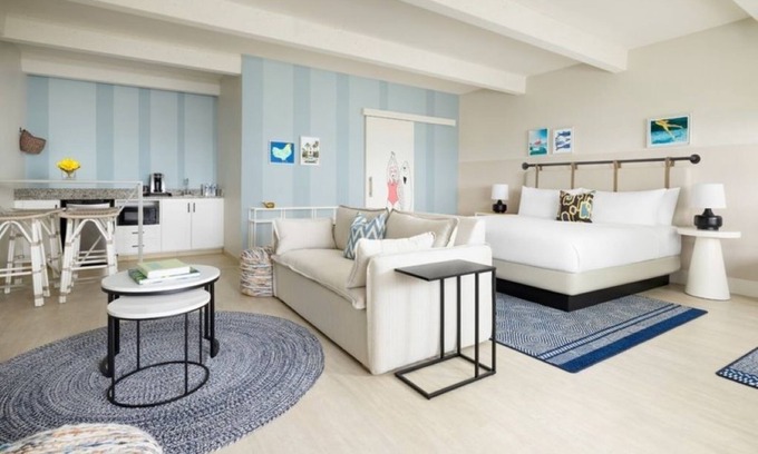 New Town Hotel | Chill & Play in Key West | Pools, Tiki Bar, Games, Fire Pits & Island Eats