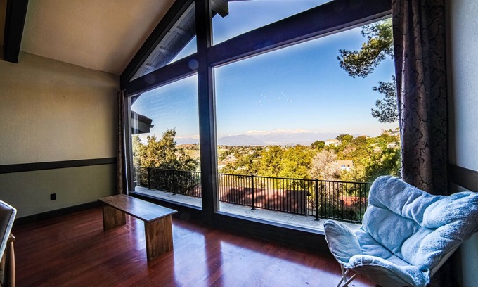 Chino Hills Casa | Chino Hills Sanctuary Views & Sauna/Vacation house/3B2.5Ba/