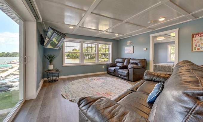 Lake Wissota Casa | Chippewa Falls Getaway with Community Lake Access!